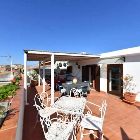 Bed and Breakfast Tredomus 3*