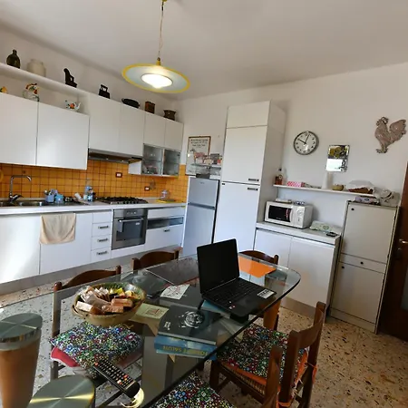 Tredomus Bed and Breakfast