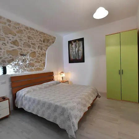 Tredomus 3* Tresnuraghes