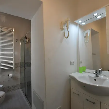 Nocleg ze śniadaniem Tredomus