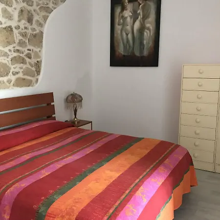 Tredomus Nocleg ze śniadaniem Tresnuraghes